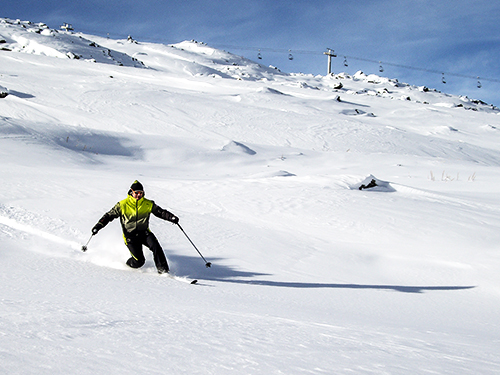 off-piste telemarking in chamonix with a ski guide